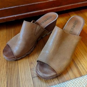 Sorel leather wedge sandals